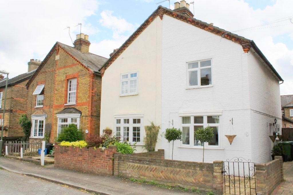 Bremer Road, Staines-upon-Thames, 2 bedroom, Semi-Detached House