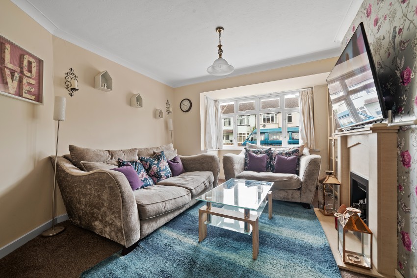 Images for Stainash Crescent, Staines-upon-Thames, Surrey