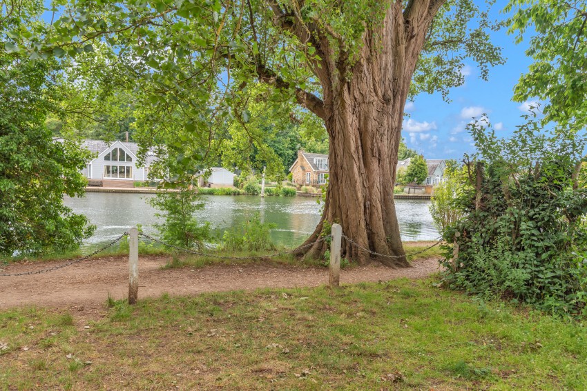 Images for Belle Vue Close, Staines-upon-Thames, Surrey