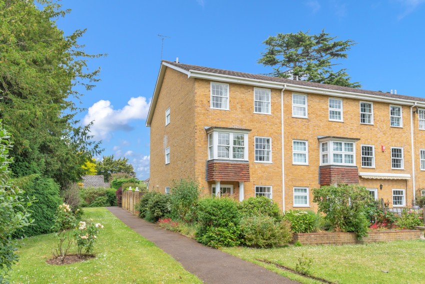 Images for Belle Vue Close, Staines-upon-Thames, Surrey