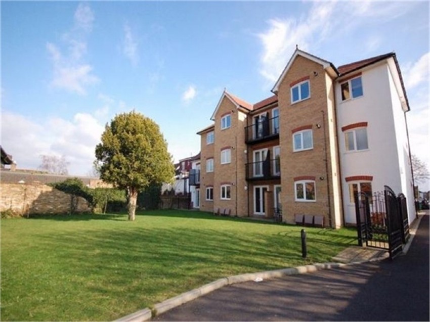 Images for Hooper Court, Gresham Road, STAINES